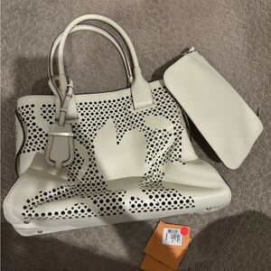Authentic TODS Creamy White Bag